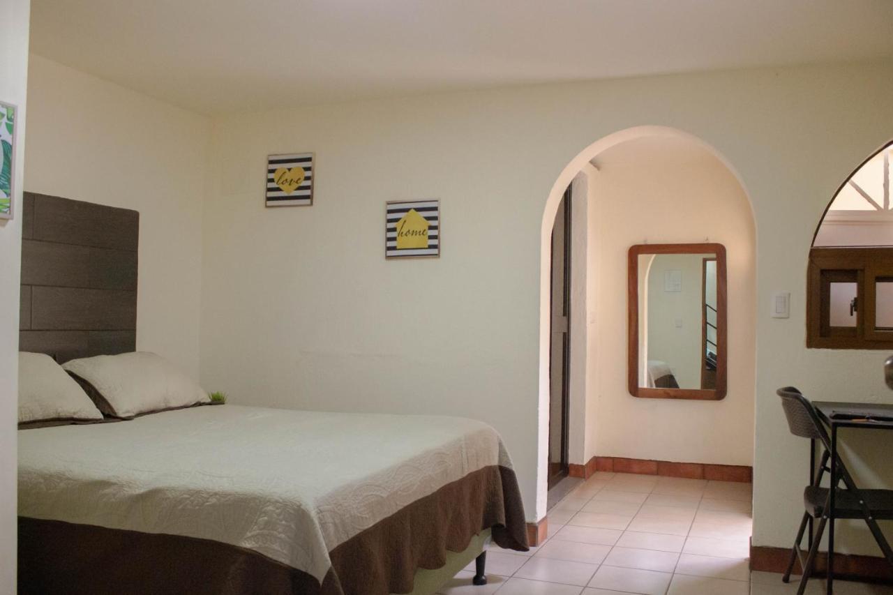Hotel Casa Irma à Ville de Guatemala Extérieur photo